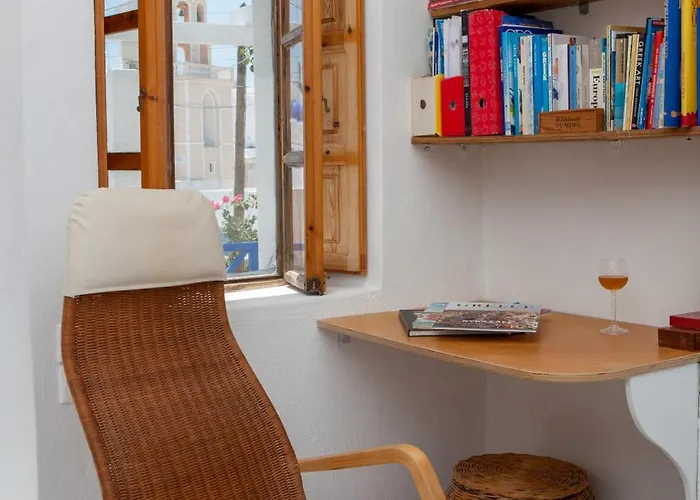 Aegea Cave 펜션 메사리아