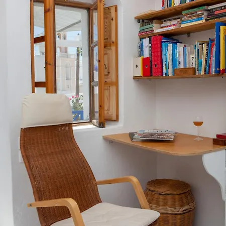 Aegea Cave Feriehus Mesariá