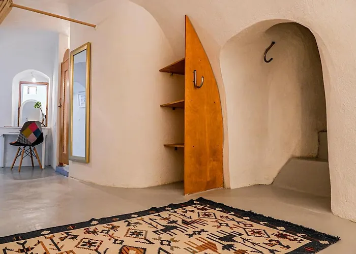 Aegea Cave Tatil Evi *