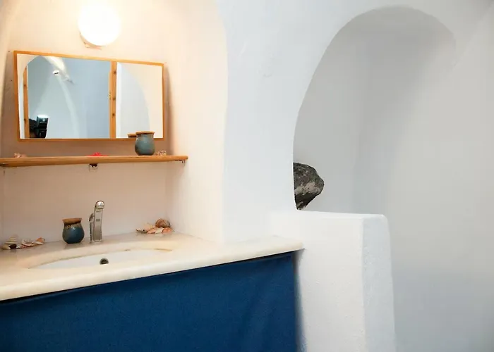 Aegea Cave Сasa de vacaciones *